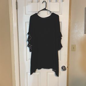 Cha cha vente size 2x black blouse with ruffled sleeve embroidered white etching